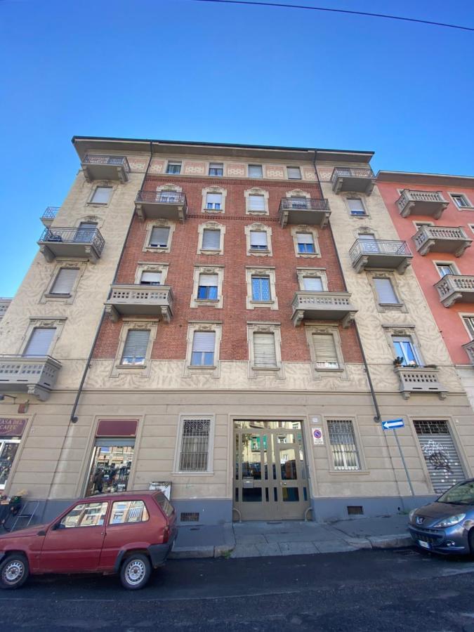 La Gioiosa - Top Location - Modern Apartment Near Metro Bengasi Torino Kültér fotó